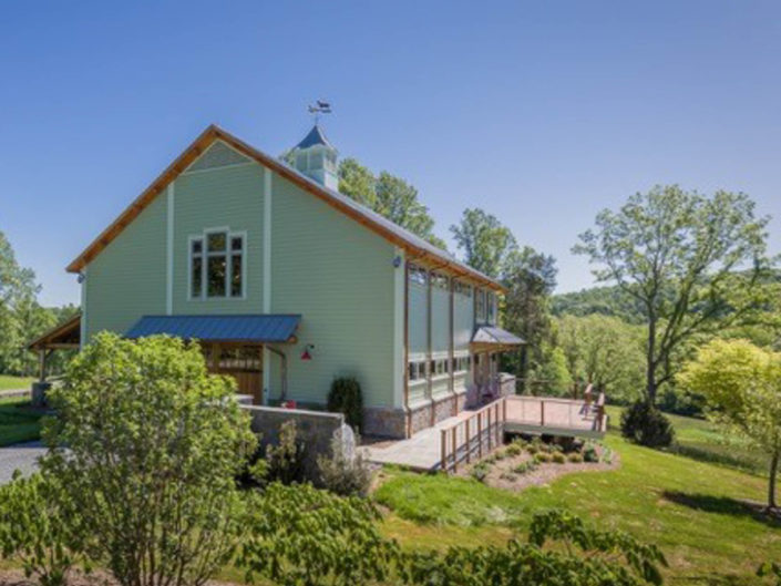 Timber Frame Barn Residence Design